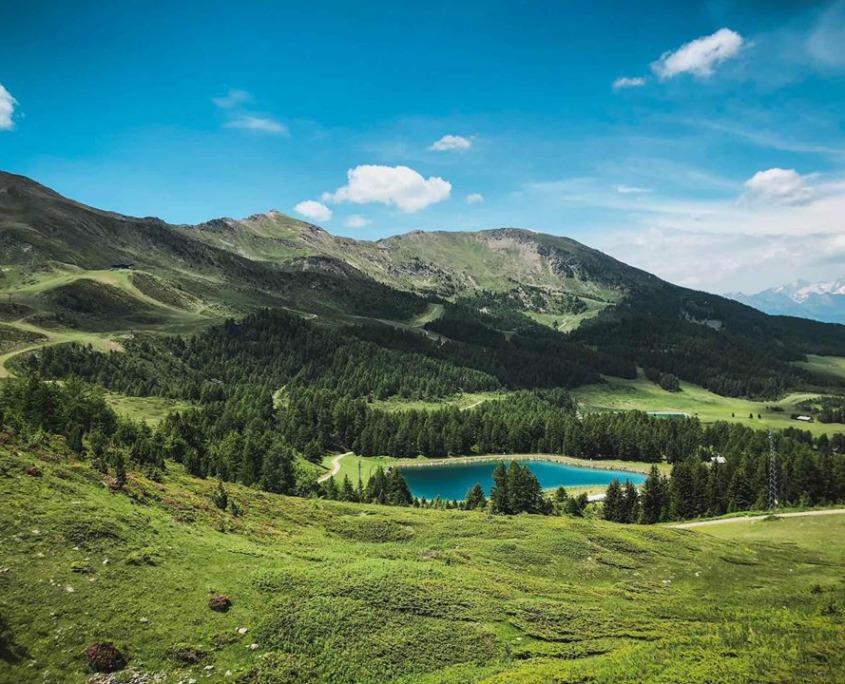 pila lago artificiale